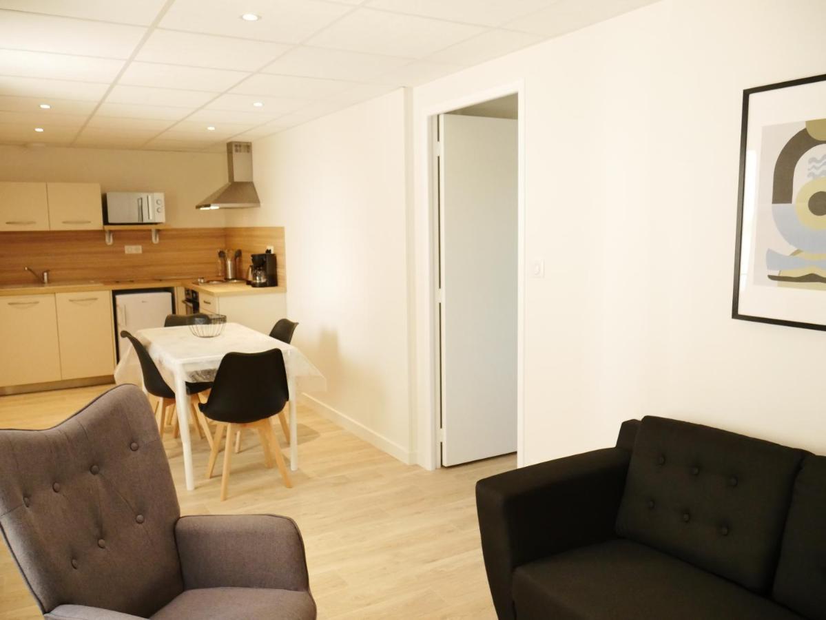 Appartement Avec Chambre - Entree Spa Incluse Bourbon-Lancy Bagian luar foto